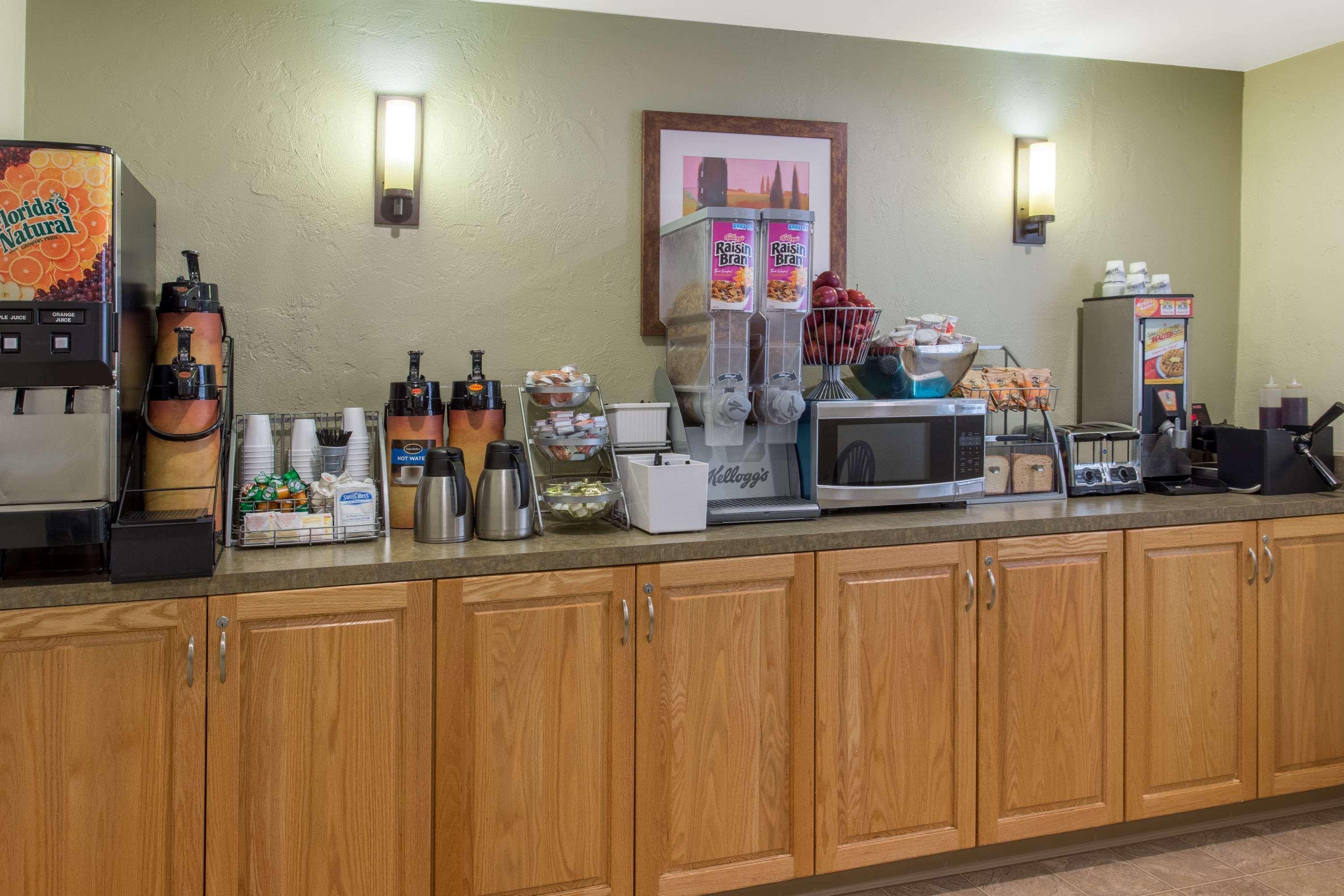 Super 8 By Wyndham Lacey Olympia Area Esterno foto