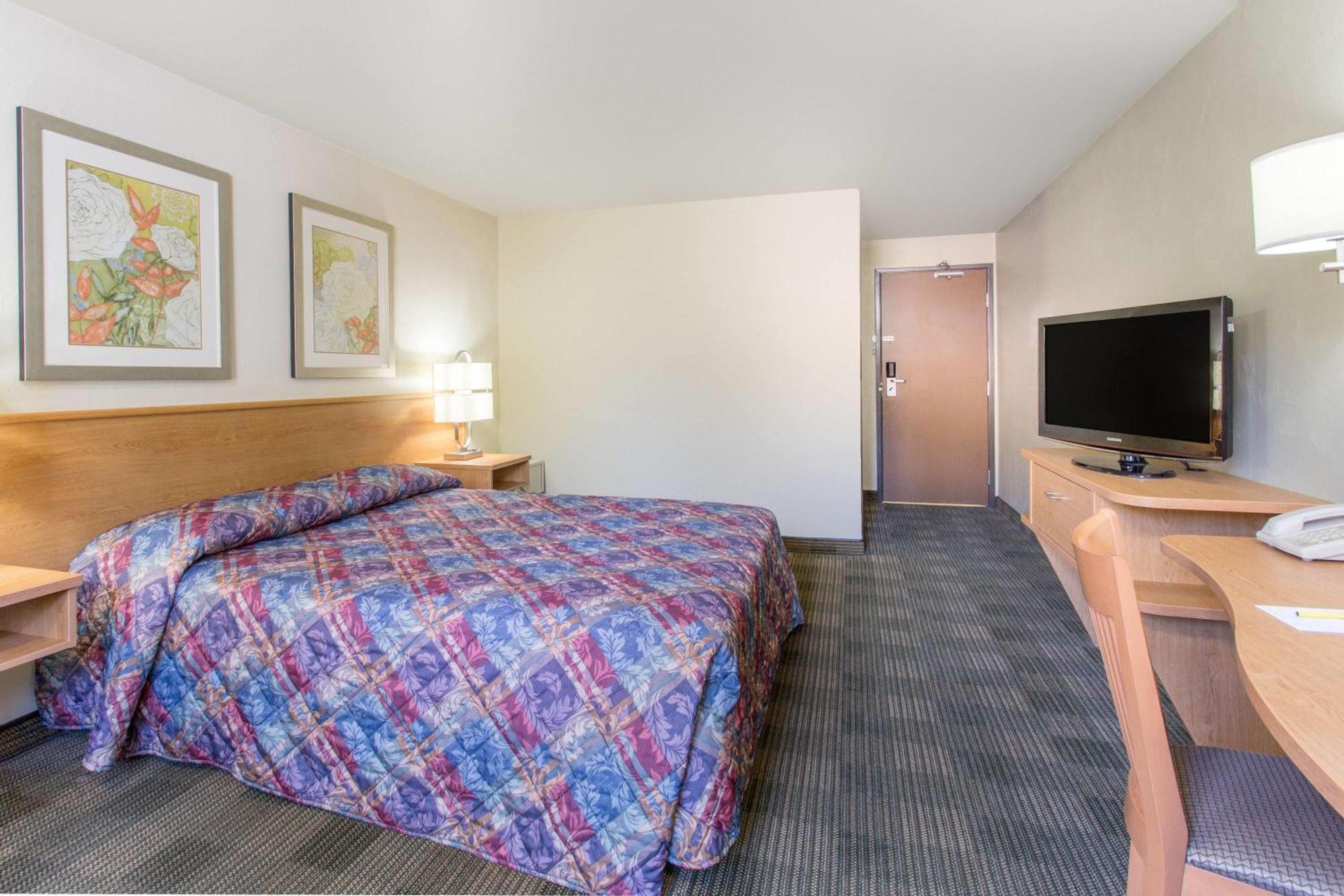Super 8 By Wyndham Lacey Olympia Area Esterno foto