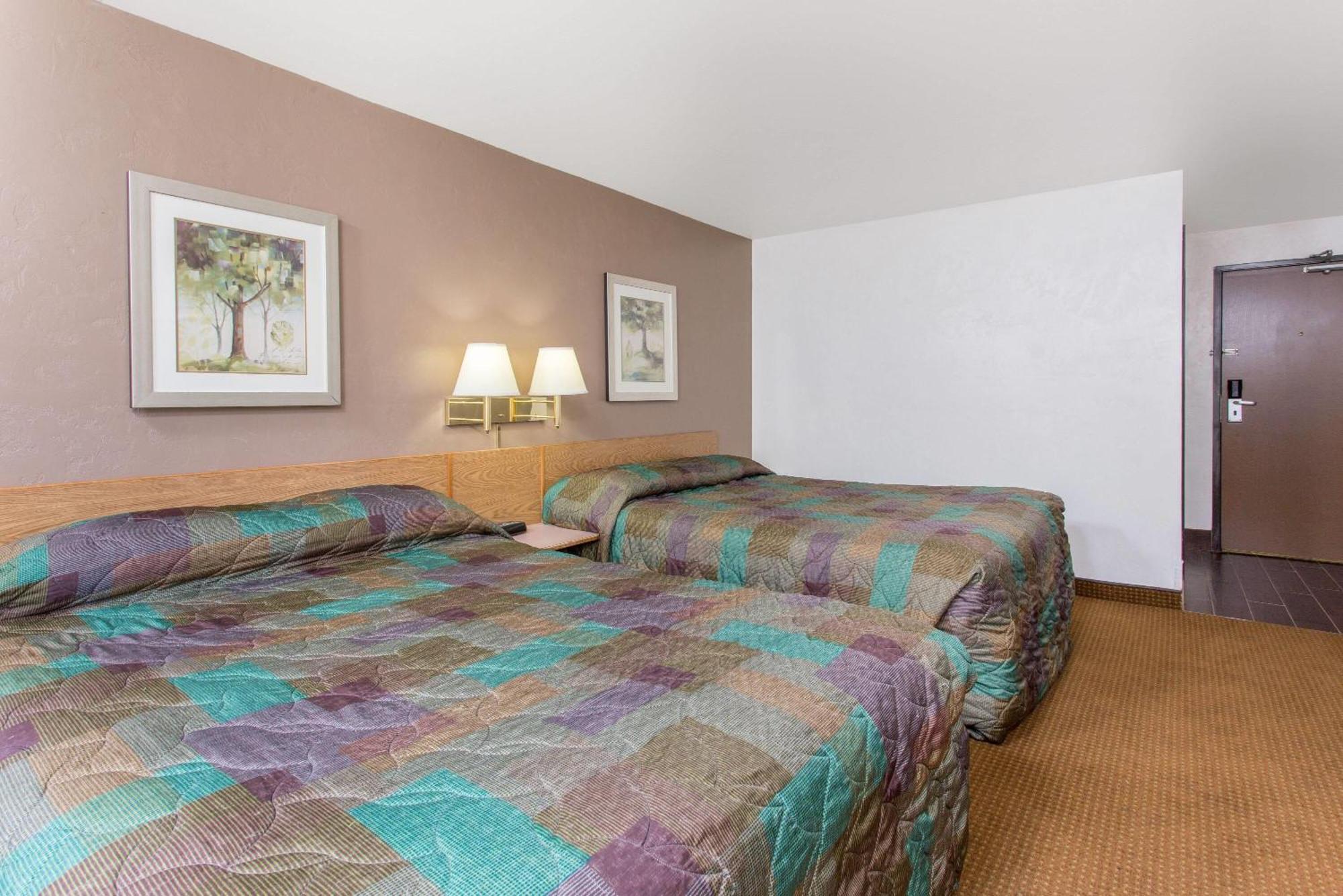Super 8 By Wyndham Lacey Olympia Area Esterno foto