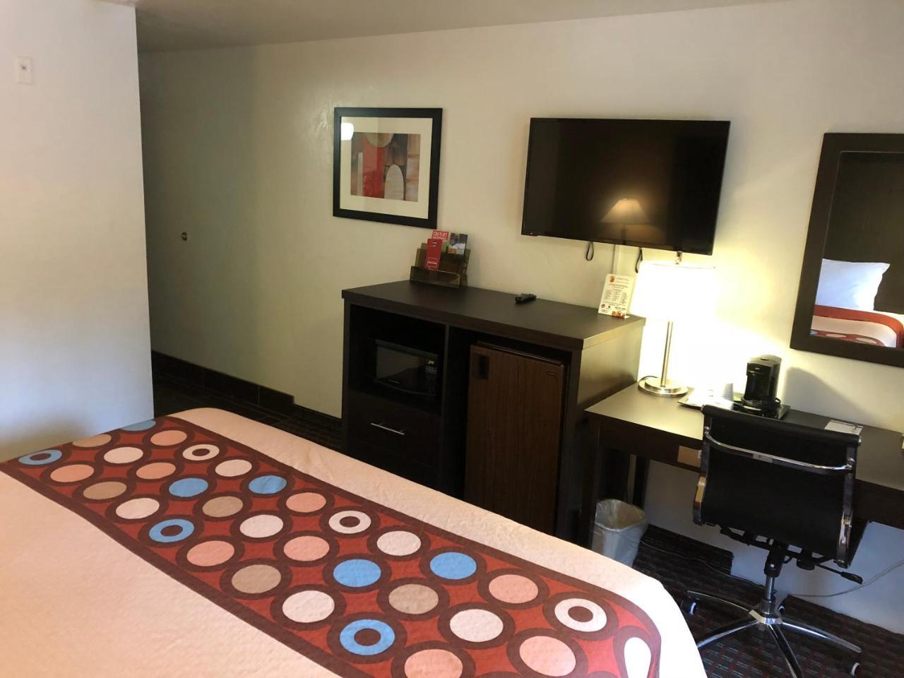 Super 8 By Wyndham Lacey Olympia Area Esterno foto